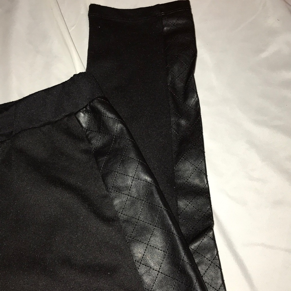 Mossimo pants - Picture 2 of 3